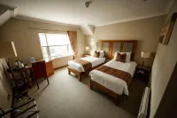 Berwick Manor Hotel Hotele w: Rainham