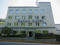 Aston Hotel Hotel in zona Centro Commerciale La Filanda