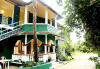 Jungle Paradise Farm & Guest House