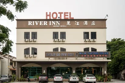 River Inn Hotel