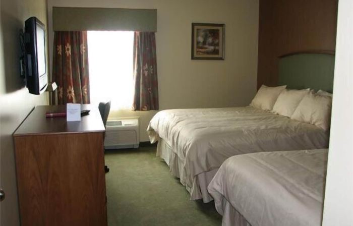 Randolph Inn and Suites