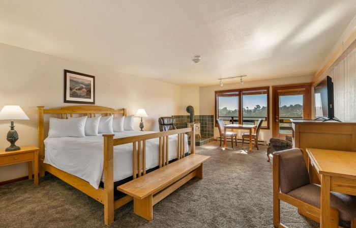 Harbor Lite Lodge
