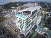 Sky Hotel Отели в г. Котакинабалу