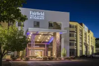 Fairfield Inn & Suites Albuquerque Airport Отели рядом с достопримечательностью «Университет Нью-Мексико»