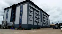 Nandas Hotel - parking