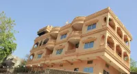 Hotel Raj Palace