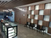 New Akshay Grand - parcheggio