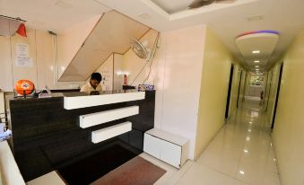 Hotel Coral Inn -Hci