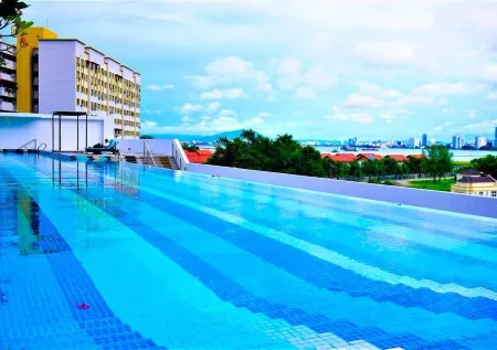 Seaview 3Br Homestay@Gurney@The Landmark by Katana