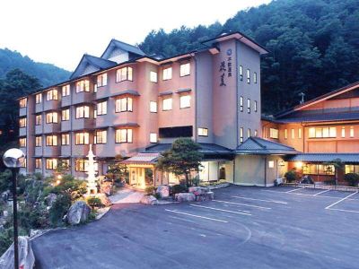 施設外観 囲炉裏会席と樹氷の宿　不動温泉　華菱（はなびし）の写真