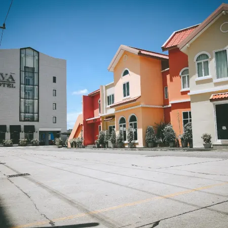 Ava Hotel Отели рядом с достопримечательностью «HomePro Питсанулок»