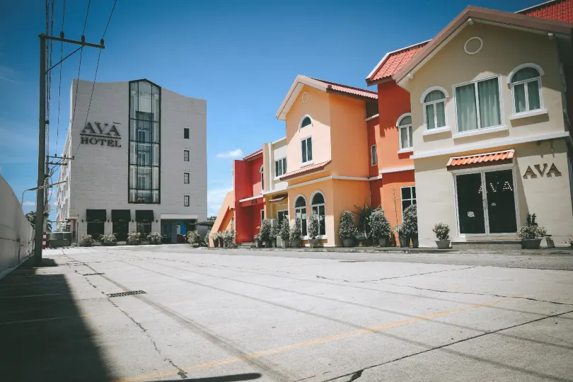 Ava Hotel