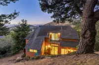 @ Marbella Lane - KnollTop Property | HotTub