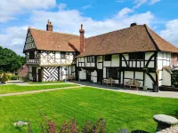 voco Lythe Hill Hotel & Spa Hotels in 