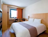 ibis Lyon Est Beynost A42 셍-모히쓰-드-베노스뜨 호텔