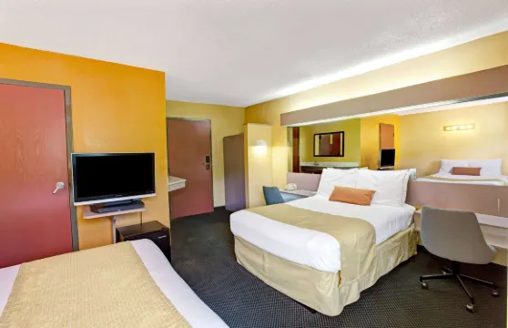 温加特林堡麥客達套房酒店