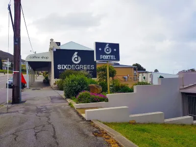 Six Degrees Motel Hotels in Centennial Park