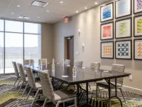 Holiday Inn Express & Suites Watertown