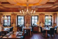 Landhotel Neukirchner Hof Hotels in Sulzbach-Rosenberg