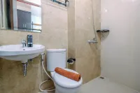 Fancy and Nice Studio at Transpark Cibubur Apartment by Travelio - Bãi đậu xe