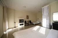 Garni Hotel Dash Hotels in 