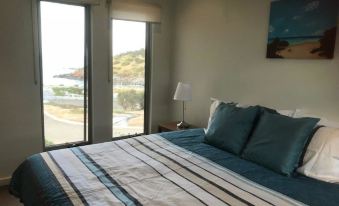 Penneshaw Oceanview Apartments