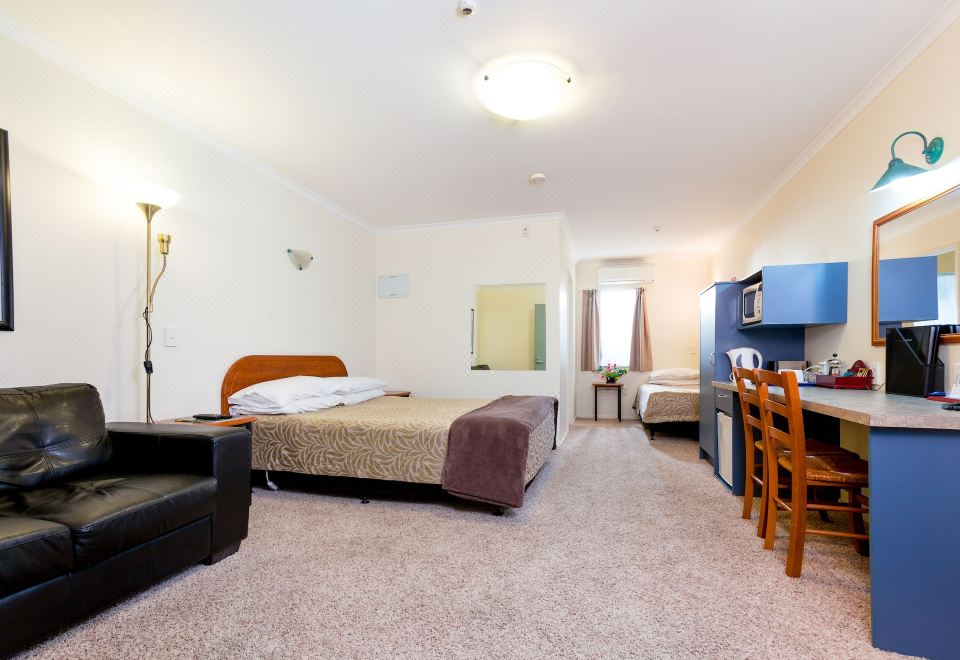 뉴질랜드 카피티 코스트의 해변 풍경