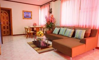 Phimai Buri Apartment