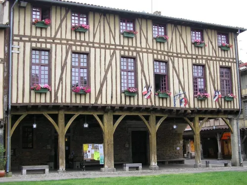Labyrinthe Chambre D,hôtes ( Bed and Breakfast) Hôtels à : Mirepoix