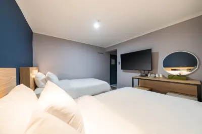 숙명여대 스테이션 로맨스 Daegu Geundae Golmok Donas & Danpatppang - Yongsan Station 주변 호텔