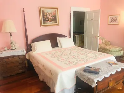 Six Acres Bed & Breakfast Ξενοδοχεία στην πόλη Bridgetown North