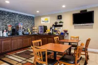 Days Inn & Suites by Wyndham Antioch Hotels in Pittsburg