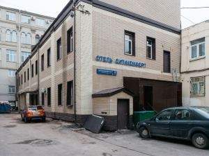 Sitikomfort Na Novokuznetskoj Mini-Hotel