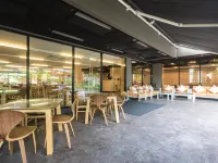 Galleria 12 Sukhumvit Bangkok by Compass Hospitality Hôtels à proximité de : BTS Asoke station