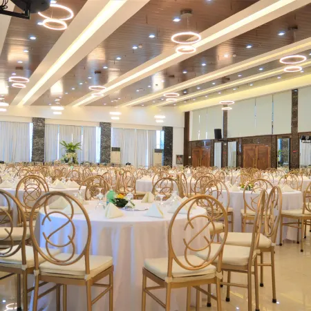 Carlosta Hotel