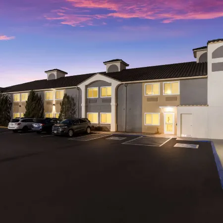 Best Western Grants Inn