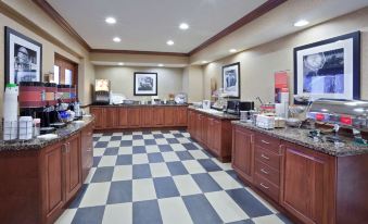 Hampton Inn & Suites Toledo-Perrysburg