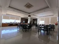Front One Green Boutique Hotel Abepura - 早餐