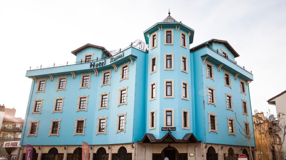 Rumi Hotel