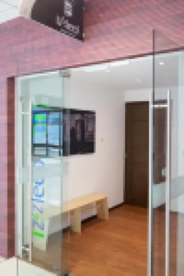 이즐립 아에로푸에르토 터미널 1