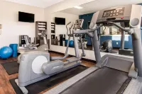 Comfort Inn & Suites Junction City - Near Fort Riley - Gym