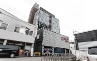 Muan Jjak Motel