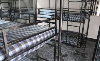 Hostal Betania - Hostel