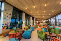 Coral Tower Hotel by Hansa مجمع أبوحسّان - Abuhassan Complex附近的飯店