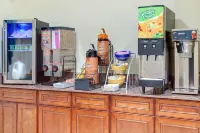 Days Inn & Suites by Wyndham Stockbridge South Atlanta - breakfast