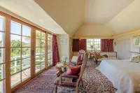 Hawley House - Hot Tub