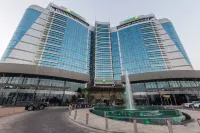 Holiday Inn Abu Dhabi Hotels in Abu Dhabi