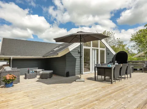 "Aleide" - 29km from the Sea