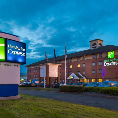 Holiday Inn Express BIRMINGHAM - OLDBURY by IHG