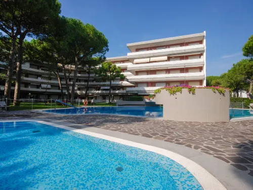 Residence la Meridiana - Parkplatz